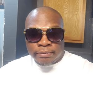 Meet your Posher, Juan